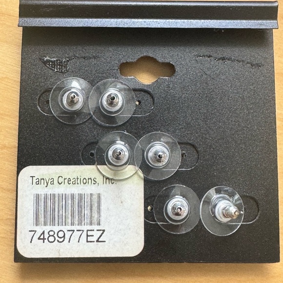 High-End Department Store Designer One of Kind Statement Earrings - Picture 5 of 5